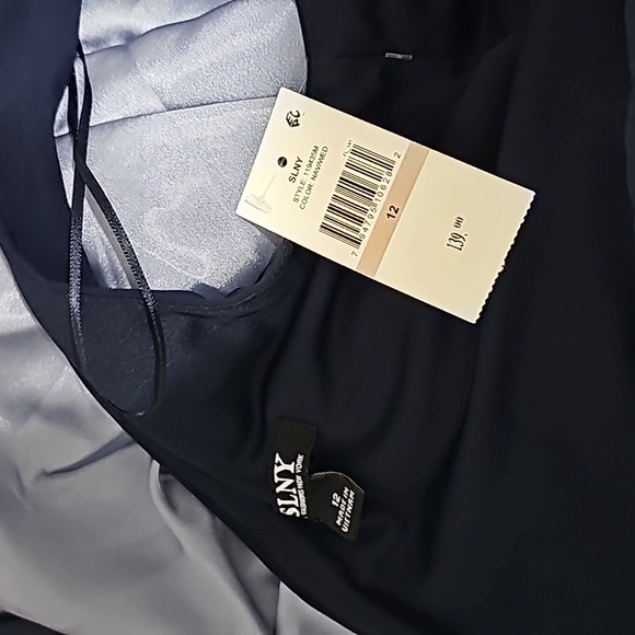 Women's clothing (565) - Picture 8 of 8